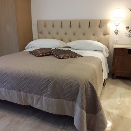 Affittacamere Sorrento Ventimiglia Luaran gambar