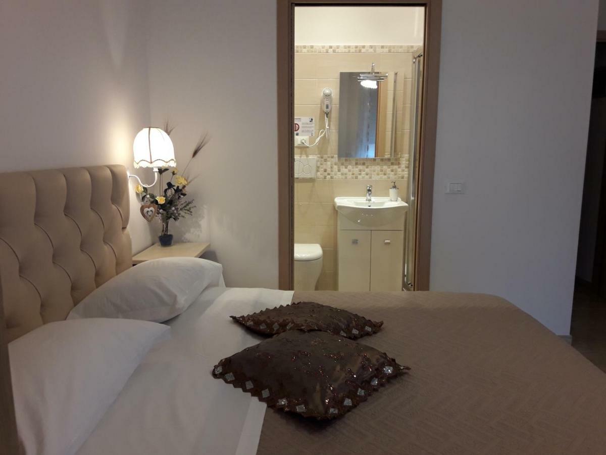 Affittacamere Sorrento Ventimiglia Luaran gambar