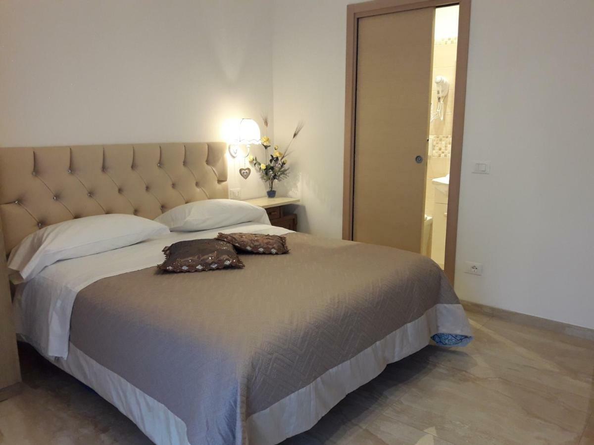 Affittacamere Sorrento Ventimiglia Luaran gambar